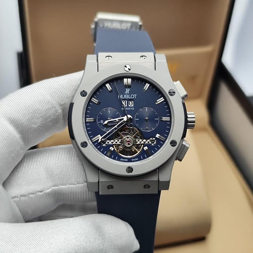 ساعة هوبلت توماتيك