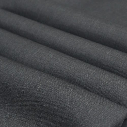 قماش شتوي ماركة قوتشي رمادي مقلم A3