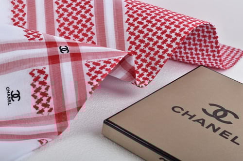 شماغ شانيل اخر اصدار