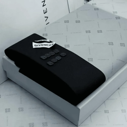 قماش جيفنشي اسود