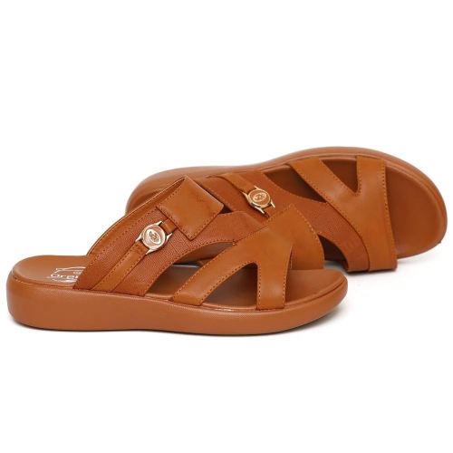 حذاء شرقي طبي بني فاتح