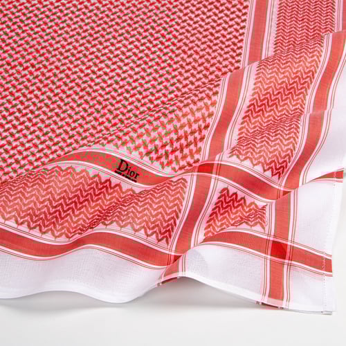 شماغ ديور لون برتقالي انجليزي