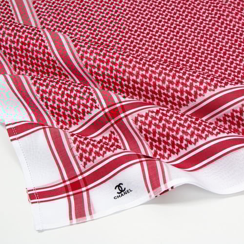 شماغ شانيل كلاسيك2025