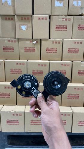 بوري أصلي عمومي تويوتا