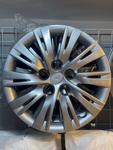 طقم طيس كامري 2016-2017