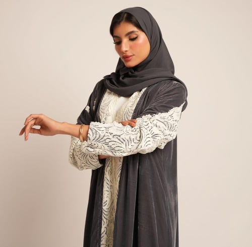 Abaya: 161