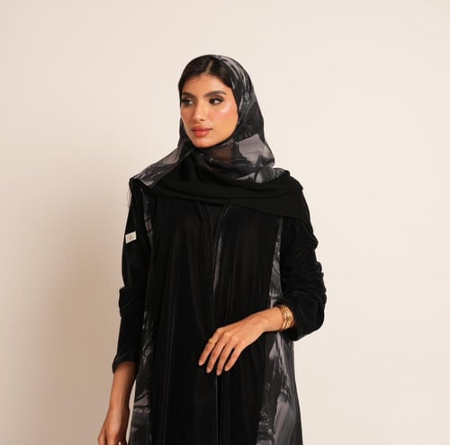 Abaya: 164
