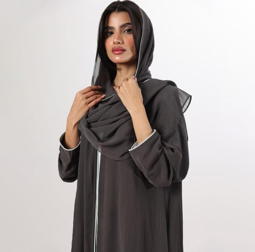 Abaya: 133