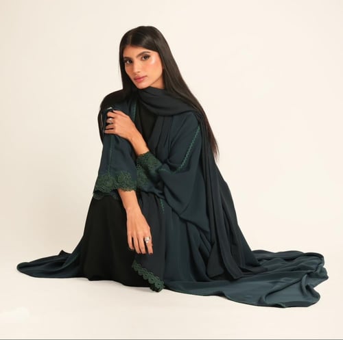 Abaya: 169