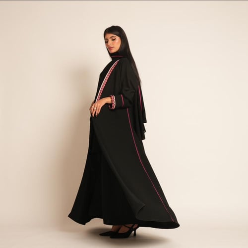 Abaya: 170