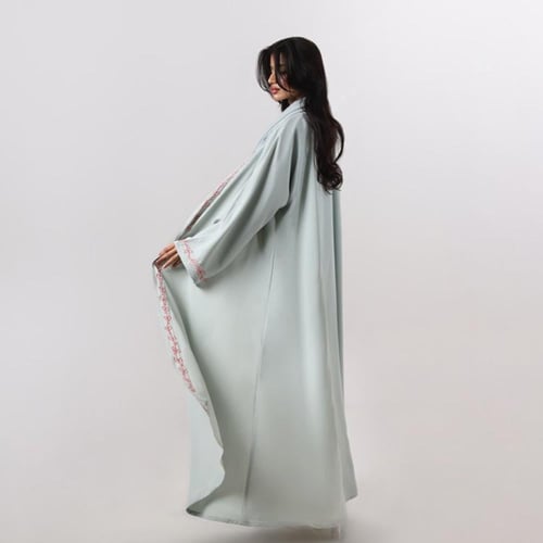 Abaya: 136