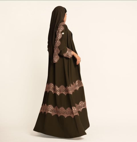 Abaya: 173