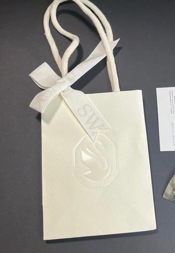 سلسال اخضر بكرستال متحرك من سوارفسكي