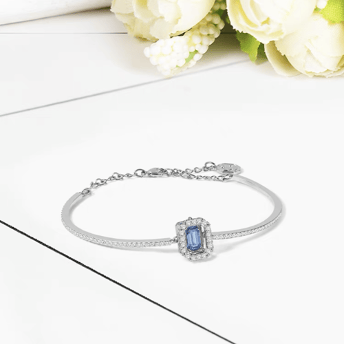 سواره بكرستال ازرق من سوارفسكي