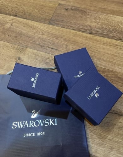 سوارة القفل من سوارفسكي