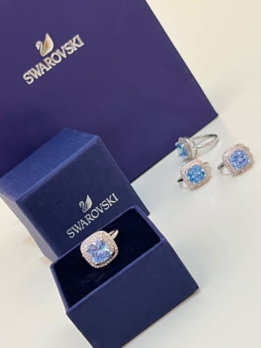 خاتم بكرستال ازرق من سوارفسكي