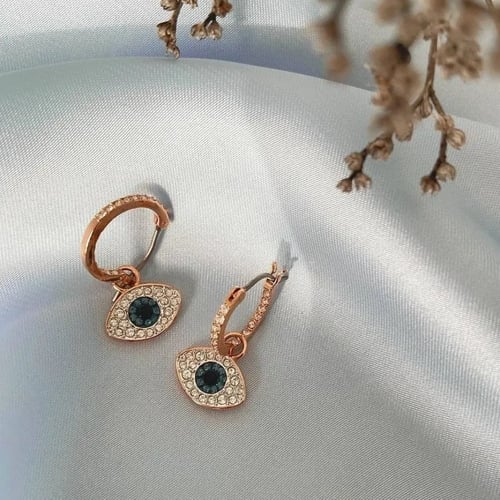 حلق متدلي من سوارفسكي