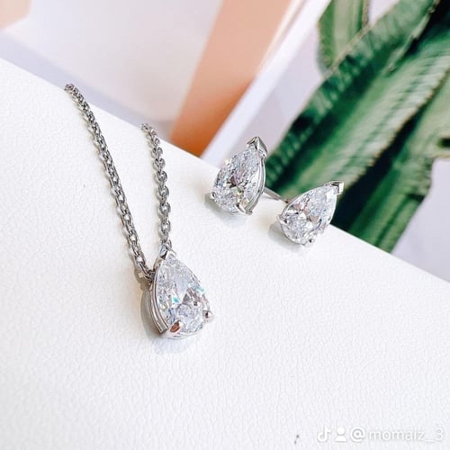 سلسال وحلق بكرستاله لامعه من سوارفسكي