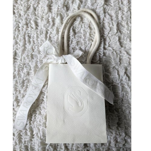 سلسال ذهبي بحلقات دائرية من سوارفسكي