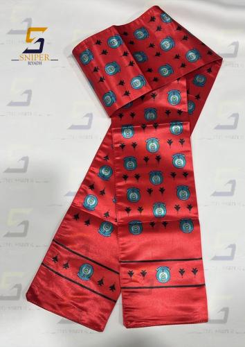 اسكارف بشعار القوات الجوية وطائرة F-15