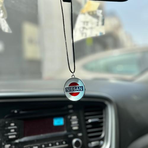 تعليقه نيسان - ابيض