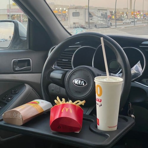 طاولة اكل للسياره