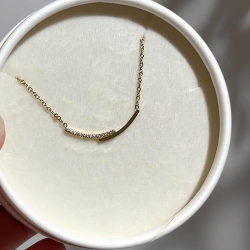 قلادة Elar - ذهبي