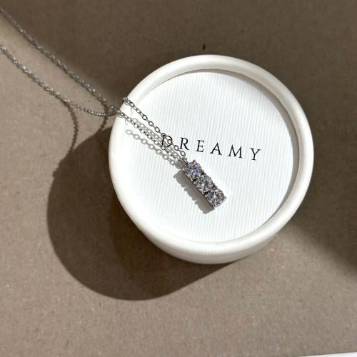 قلادة شاين - لون فضي