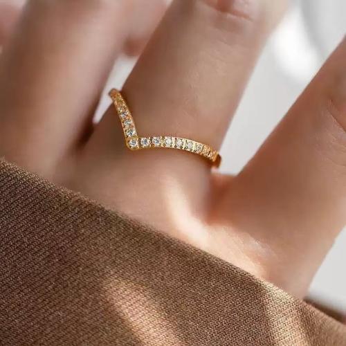 Melany Ring