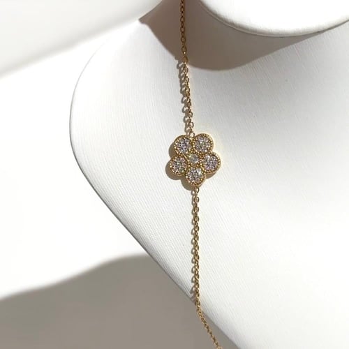 سوارة ليليا - ذهبي