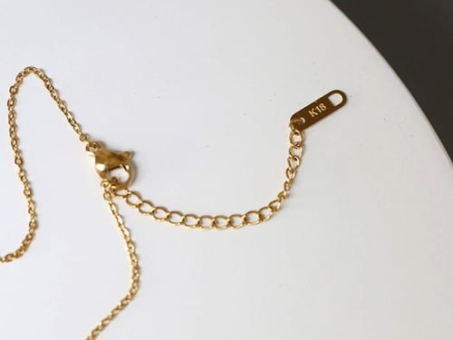 قلادة كريستين - ذهبي