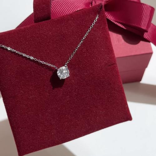 Stella Necklace