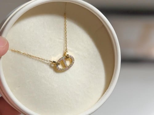 قلادة كريستين - ذهبي