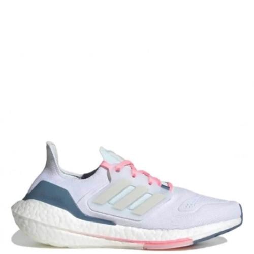 adidas Ultra Boost 2022