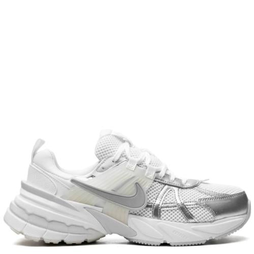 Nike V2K Run low-top sneakers