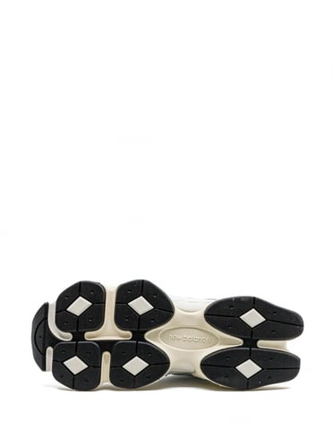 New Balance 9060 "White-Black