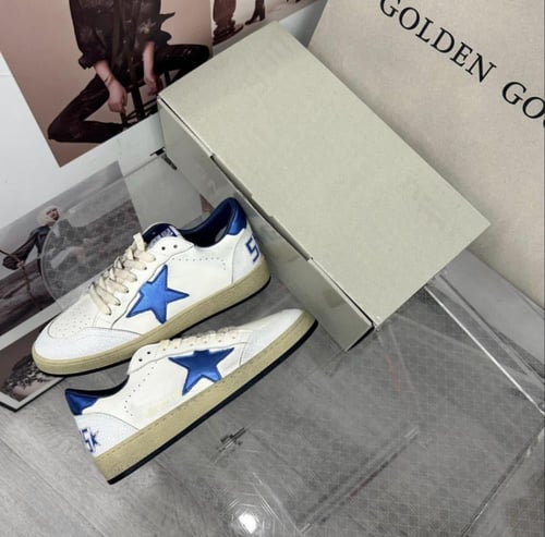 Golden goose Superstar distressed lace-up sneakers