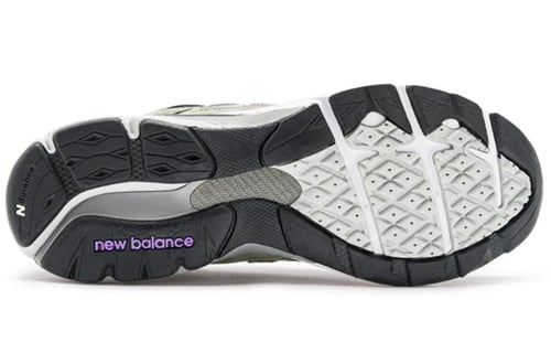 New Balance x Teddy Santis Made In USA 990v3 sneak...