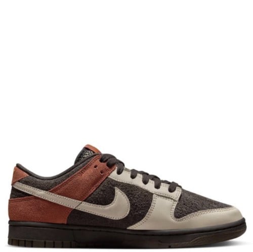 Nike Dunk Low "Red Panda