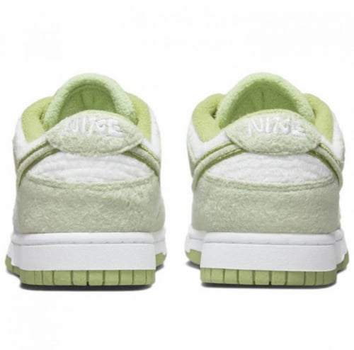 Nike Dunk Low SE 'Fleece - Honeydew