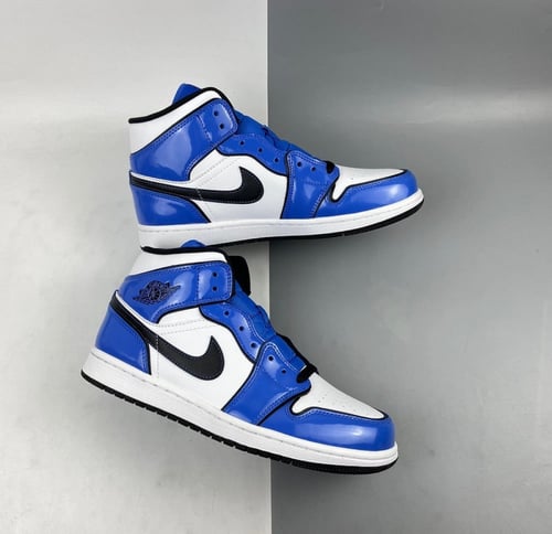 Air Jordan 1 Mid SE 'Signal Blue