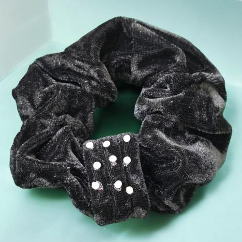 ربطات شعر يمكنك لفها بسهولة حول شعرك وستثبتها بإحك...