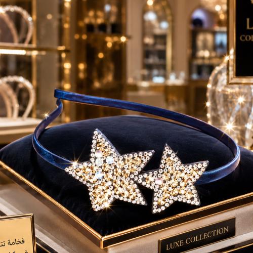 طوق شعر مرصع بالزركون لون عسلي يتميز بتصميم عصري ل...