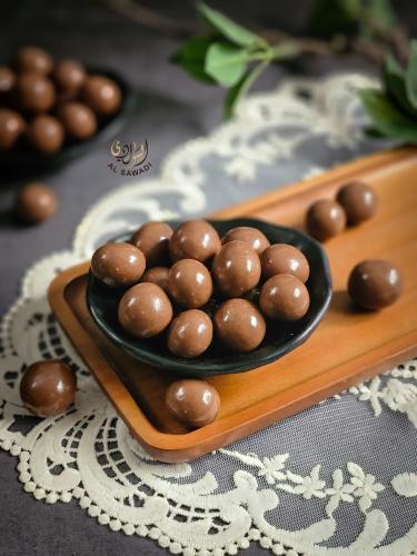 بندق بالشوكلاتة