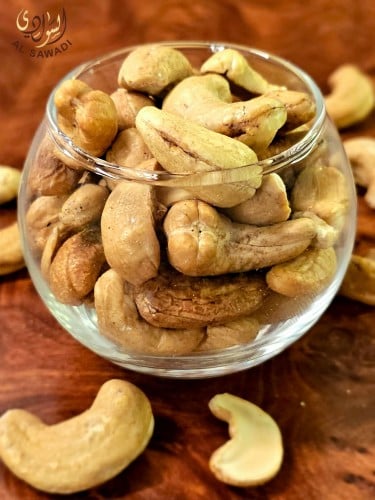 كاجو وسط محمص