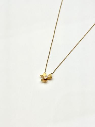 Necklaces 18K
