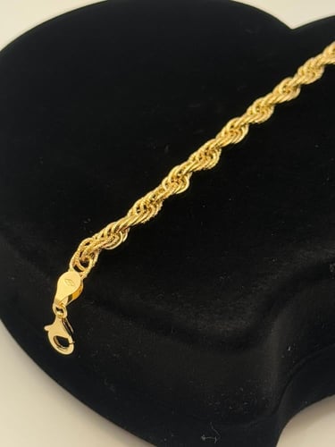 اسوارة ذهب عيار 18