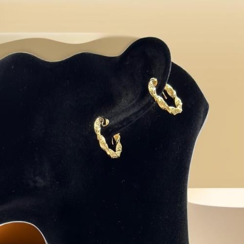 حلق ذهب عيار 18
