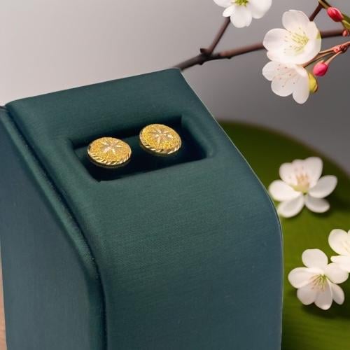 Earring 18K - حلق عيار 18