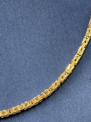 سلسلة ذهب عيار 18